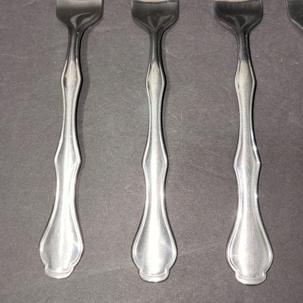 Set of 4 Stainless Steel Dinner Forks Silver Fiddle Handle Scroll Detail 8